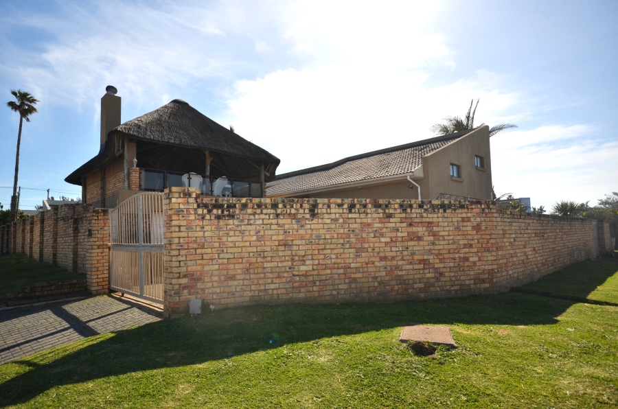 3 Bedroom Property for Sale in Gonubie Eastern Cape